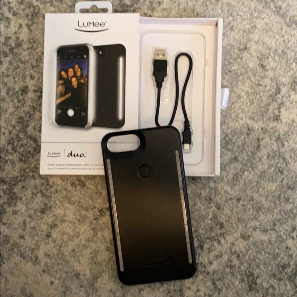 LuMee case